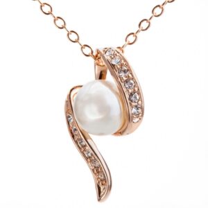 Pearl pendent