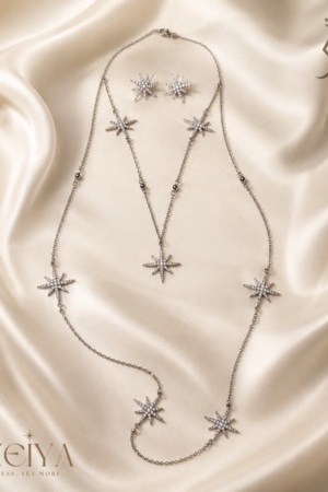 Silver Star Necklace Set